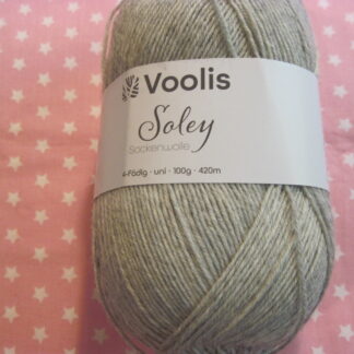 Voolis Soley sockgarn mellan grå
